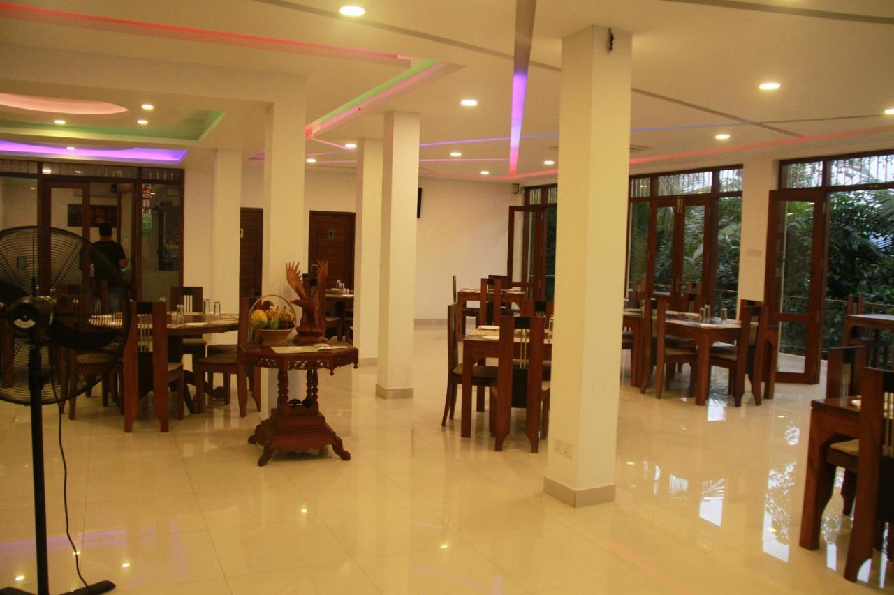 Sanu Lagoon Resort & Spa タンガラ エクステリア 写真